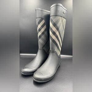 Burberry Clemence Charcoal Check Rain Boots | Size 41